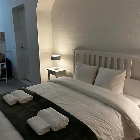 6 Stylish & Comfortable , Heart Of Gandawa