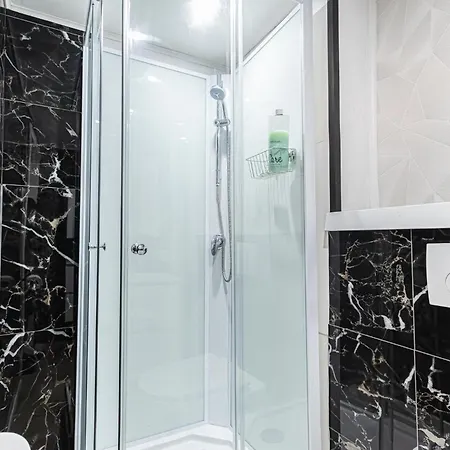 6 Stylish & Comfortable , Heart Of Apartament Gandawa
